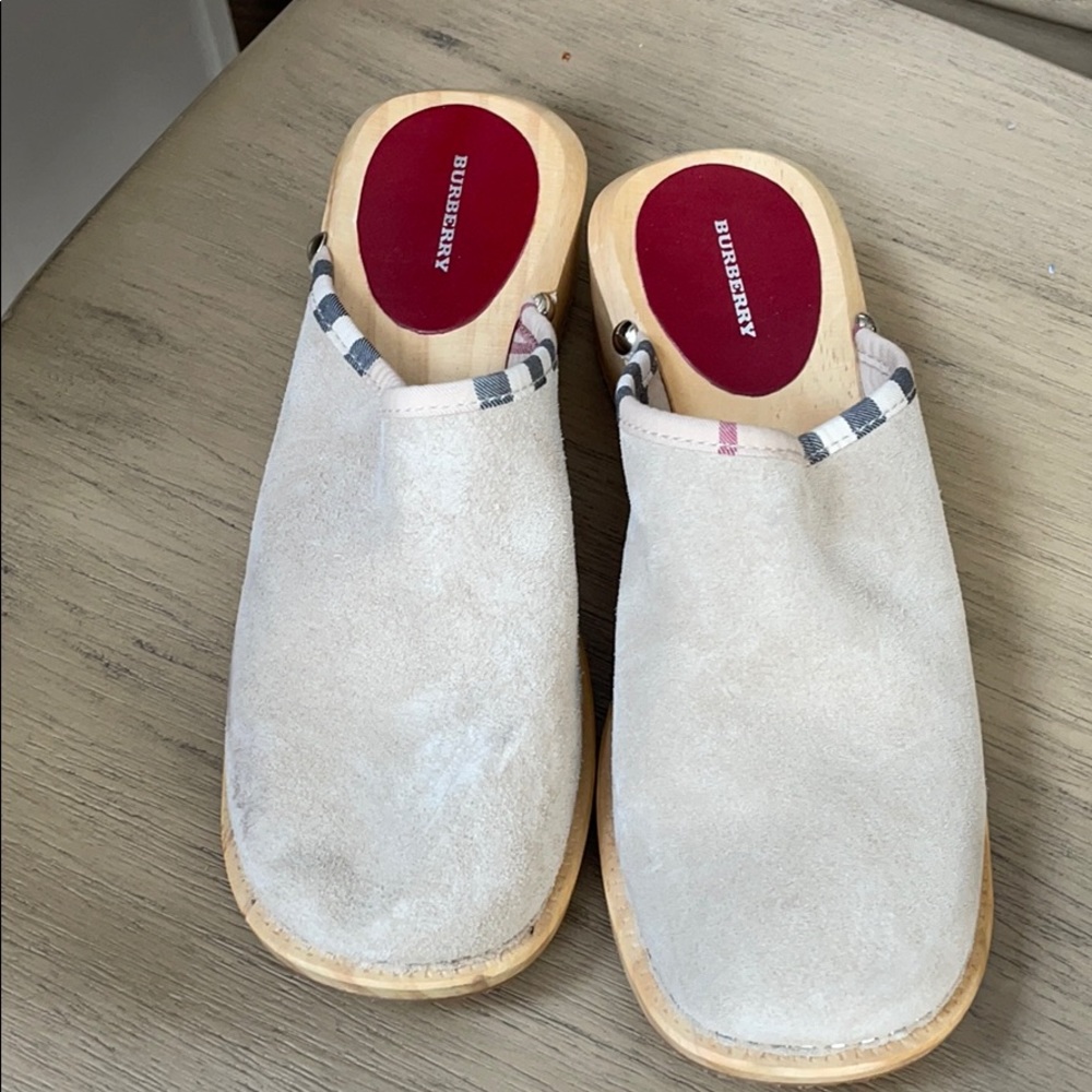 NWOT Burberry Clogs 36